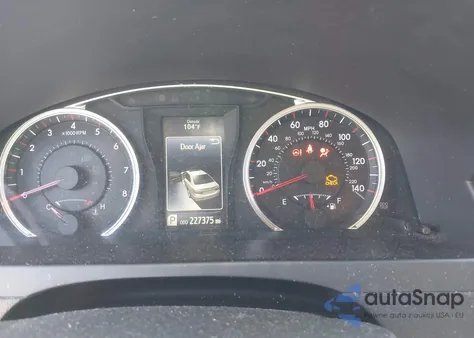 2015 Toyota Camry Le/Xle/Se/Xse from USA, damaged, VIN 4T1BF1FK0FU973639